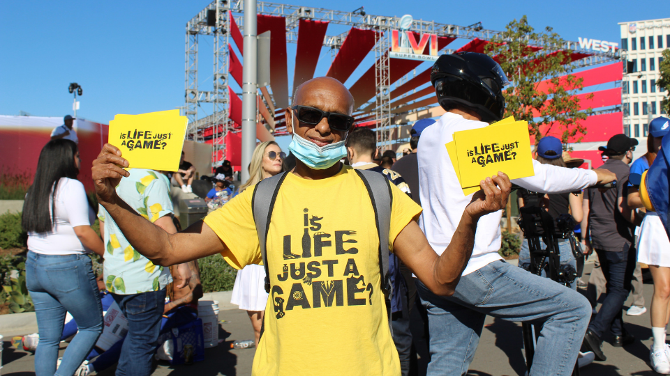 Mega Events: FIFA & Super Bowl